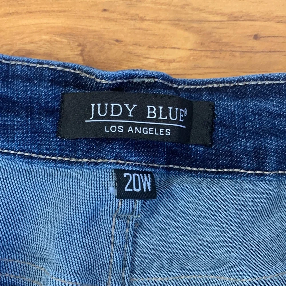 Judy Blue Indigo Bootcut Jeans with Frayed Hem